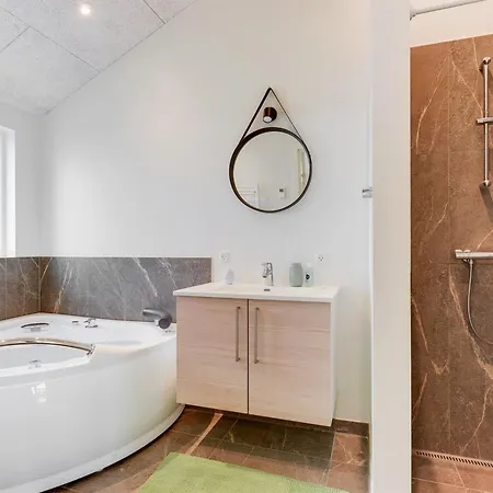 Prázdninový dům Rathulf - 500m From The Sea By Interhome